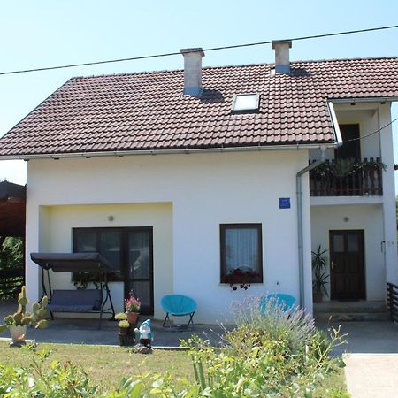 Studio Apartment Ivona & Tin Slunj Exterior photo