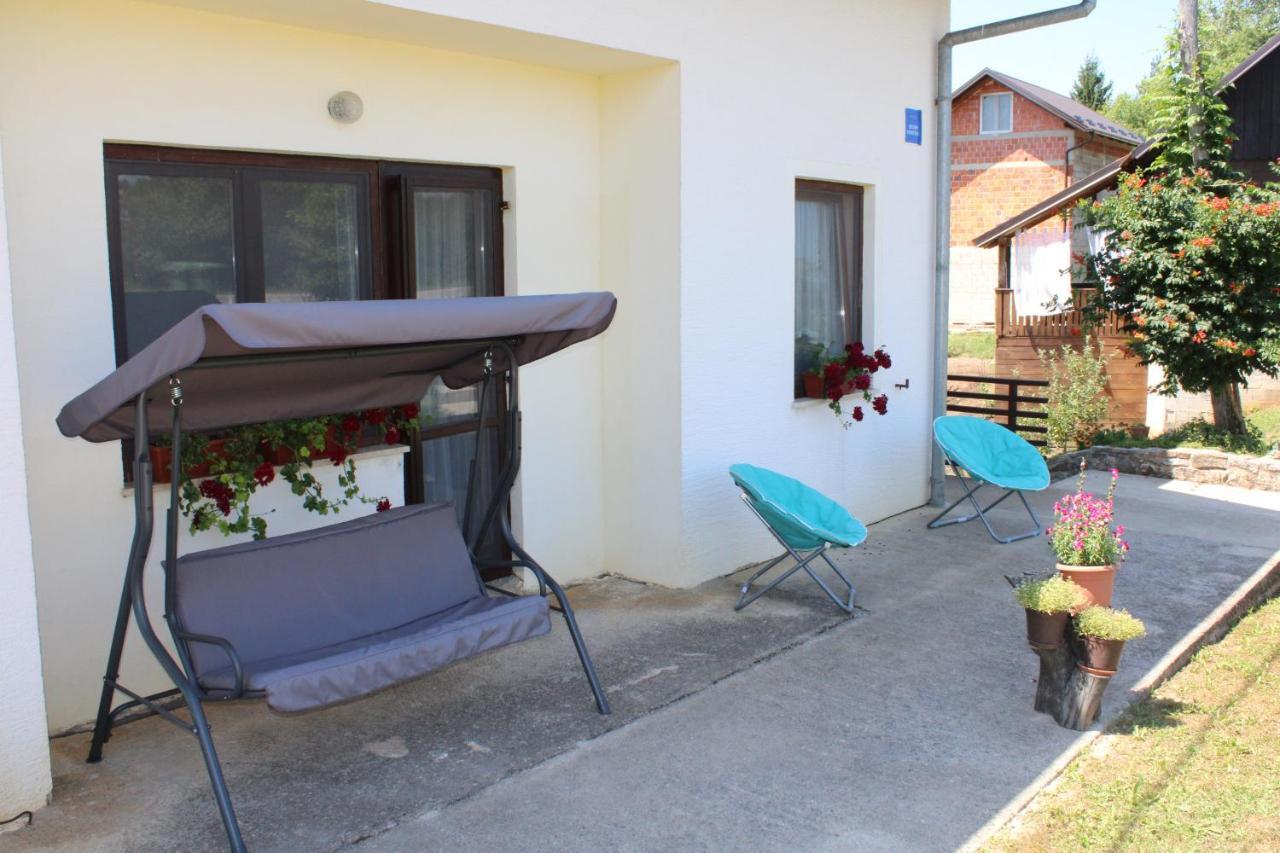 Studio Apartment Ivona & Tin Slunj Exterior photo